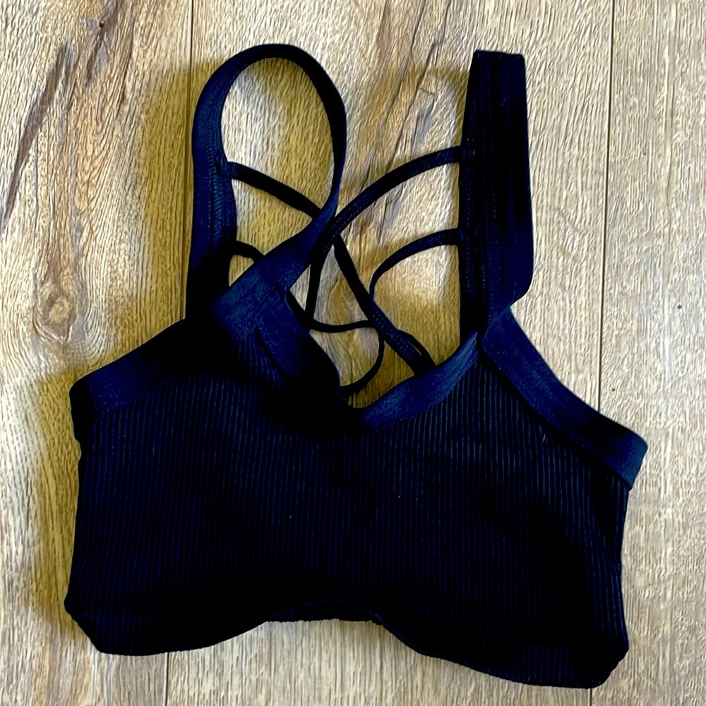 Free people movement black sports bra top size xs